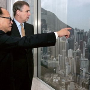 李嘉诚内地库存盘点 投资物业仅剩20万平方米