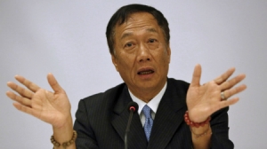 郭台铭：富士康考虑在美建面板厂 投资超70亿美元