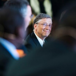 比尔盖茨鼓励毕业生:AI工作大有可为