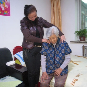 从细微之处尽孝，学会亲情理财三招