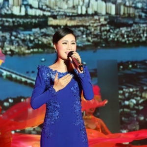 歌手，还是音乐教师？“新海南姑娘”熊玉娇的多面标签