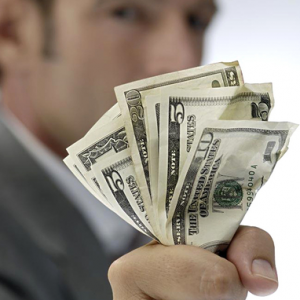 盲目跟随“坑”了多少人？这几点理财禁忌要谨记…