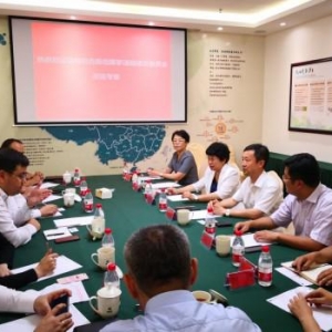 乌兹别克斯坦国家道路建设委员会副主席米尔扎希多夫一行到访冠中生态