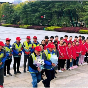 中建三局二公司黄石新港大道项目与阳新县大王初级中学 开展清明公祭联建活动