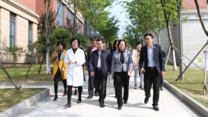 江苏省相关领导一行重点参观九如城普惠养老行动首批签约项目