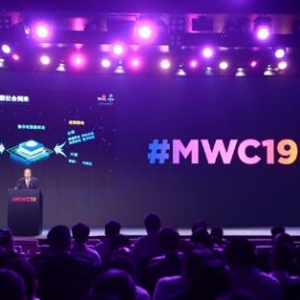 龙伯球天线助力5G发展，黑科技惊艳世移会