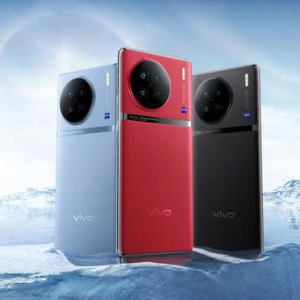 vivo X90 系列三款配色渲染图公布：采用素皮、玻璃两种不同材质