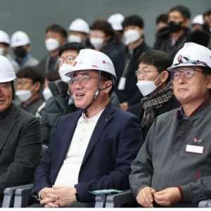 郑哲东，"将FC-BGA培育为全球第一业务"