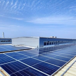 碳中和进行时：太阳能屋顶落成，绿色能源照亮Bossard柏中