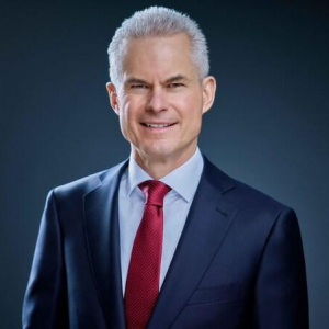 保时捷管理咨询总裁文熠柏：积极拓展海外市场，寻求业务稳健增长