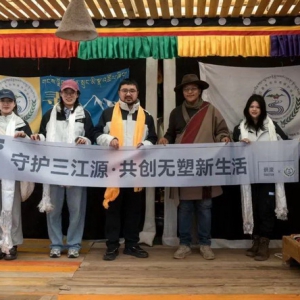 研派的城市“塑”人清除计划，让当代打工人汗流浃背了