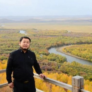 恩克巴雅尔（和平）作品《蒙古姑娘》（乌兰娜演唱）