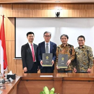 上海交通大学上海高级金融学院谱写商学教育国际化新篇章