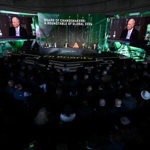 迈阿密投资者峰会今日开幕，全球领导人讨论人类面临的最大挑战