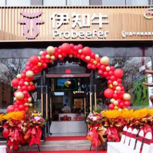 米其林星厨领探高端牛肉盛宴 伊利伊知牛打造内蒙“新名片”