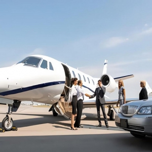 中国培育空中摆渡与私人包机新业态 瞄准万亿级市场规模