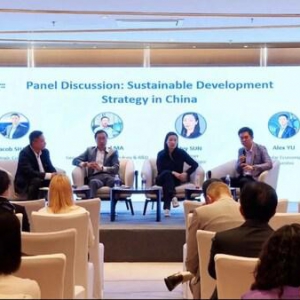 引领中国可持续发展路径 - 克鲁勃润滑剂受邀德商会ESG圆桌会议