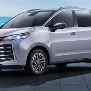 稳居国产MPV销量排行榜的上汽大通MAXUS，解锁暑假出游“新姿势”