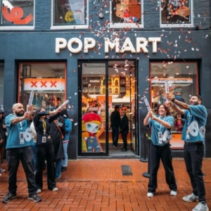 海外第100家门店落地雅加达 泡泡玛特成为潮流风向标