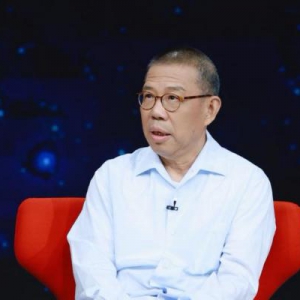 做水行业的堂吉柯德，钟睒睒央视《对话》大谈理想主义