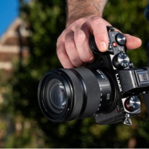 松下推出升级型号LUMIX S5D，适配大疆 LiDAR 自动对焦