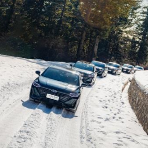 勇闯“神仙池28道拐”，艾瑞泽8凌驾山巅 震撼全场