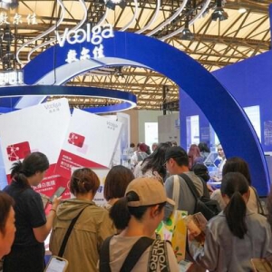 敷尔佳亮相第29届上海美博会 携新品解锁功效护肤新发展