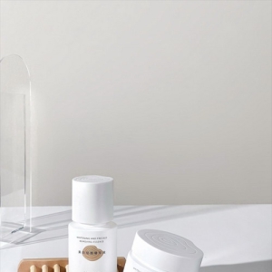 柏卡姿三重焕亮组合，植萃协同科技，解锁清透匀亮肌