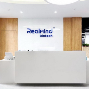 RealMind开启双向臻护时代，“细胞+血管”双效抗衰奥秘