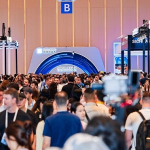 第139届广交会首日启幕 数航智境携AI智能巡检无人机精彩亮相引全球关注