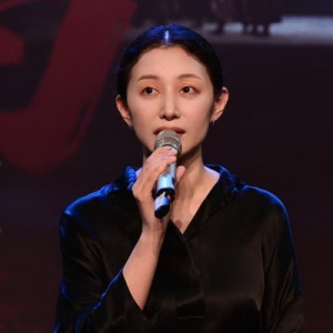 侯莹珏｜心性表演：以悲悯、敬畏、慈悲、感恩，叩问戏剧本心，方见神性