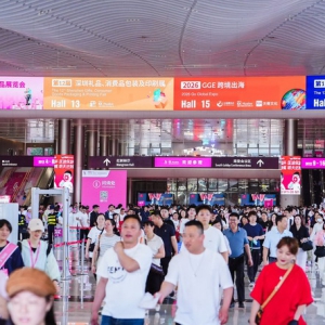 从“看见”到“陪伴”：悦己消费、AI新物种如何重塑万亿礼品市场？